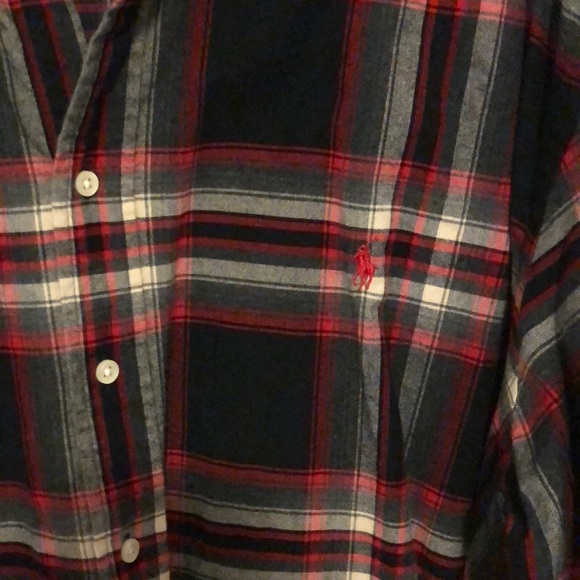 Ralph Lauren Classic fit button down - Picture 3 of 5
